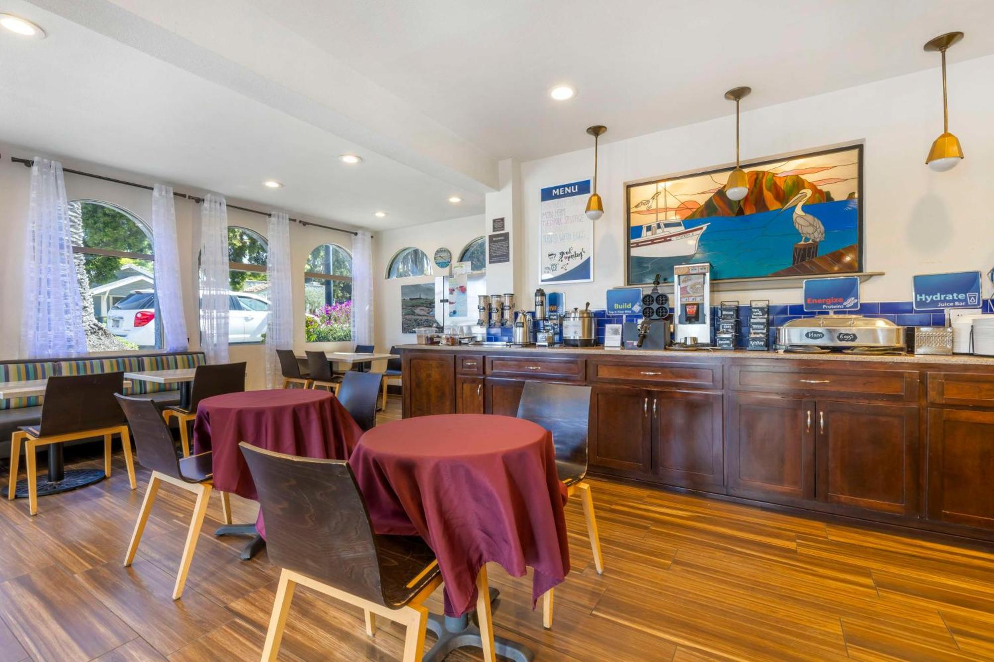 Western San Marcos Inn