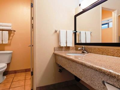 Western San Marcos Inn 3*